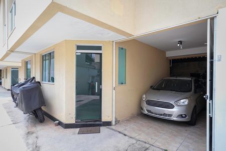 Casa de condomínio para alugar com 86m², 3 quartos e 1 vagaEntrada