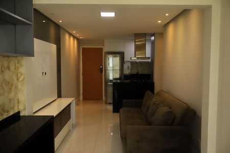 Sala de apartamento para alugar com 1 quarto, 72m² em Jardim Armação, Salvador