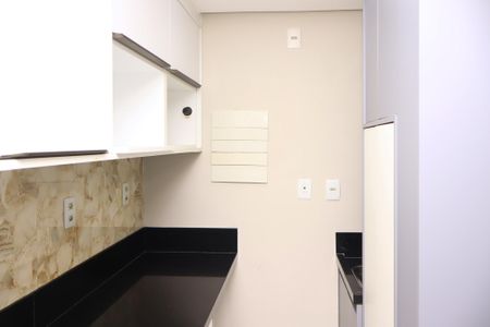 Apartamento para alugar com 71m², 2 quartos e 1 vagaCozinha