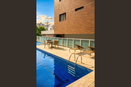 Apartamento para alugar com 71m², 2 quartos e 1 vagaÁrea comum - Piscina