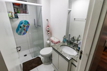 Apartamento à venda com 70m², 3 quartos e 1 vagaBanheiro Corredor