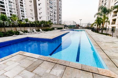 Apartamento à venda com 70m², 3 quartos e 1 vagaÁrea comum - Piscina
