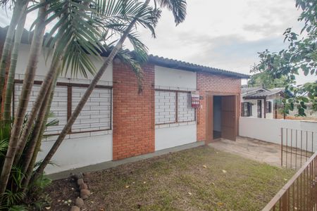 Casa para alugar com 240m², 3 quartos e 3 vagasFachada
