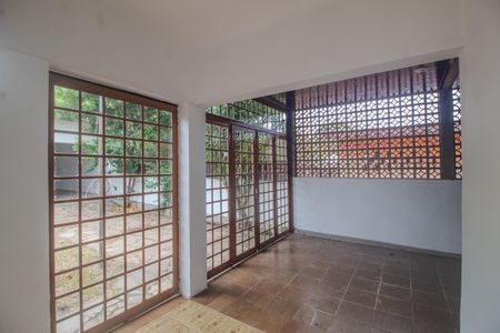 Casa para alugar com 240m², 3 quartos e 3 vagasQuintal