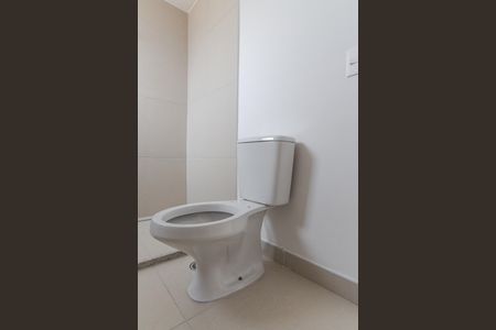 Apartamento à venda com 129m², 3 quartos e 2 vagas Apartamento à venda com 129m², 3 quartos e 2 vagasBanheiro da Suíte 1