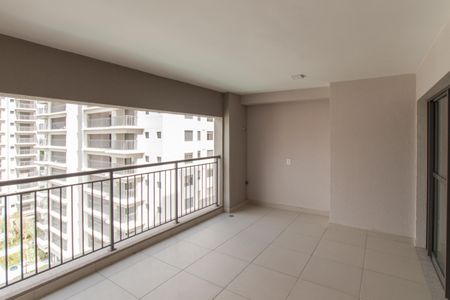 Apartamento à venda com 129m², 3 quartos e 2 vagas Apartamento à venda com 129m², 3 quartos e 2 vagasSala - Varanda