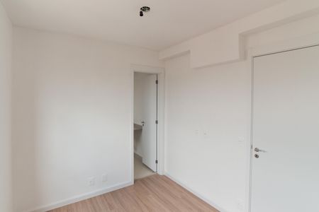Apartamento à venda com 129m², 3 quartos e 2 vagas Apartamento à venda com 129m², 3 quartos e 2 vagasSuíte 2