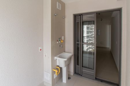 Apartamento à venda com 129m², 3 quartos e 2 vagas Apartamento à venda com 129m², 3 quartos e 2 vagasÁrea de Serviço