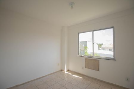Quarto 2 de apartamento para alugar com 2 quartos, 64m² em Colubandê, São Gonçalo