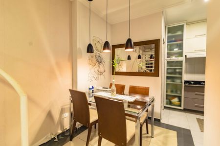 Casa à venda com 2 quartos, 99m² em Vila Guarani (zona Sul), São Paulo