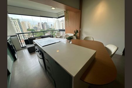 Apartamento à venda com 2 quartos, 60m² em Vila Romana, São Paulo