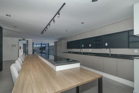 Apartamento para alugar com 34m², 1 quarto e 1 vagaÁrea comum - Salão de festas