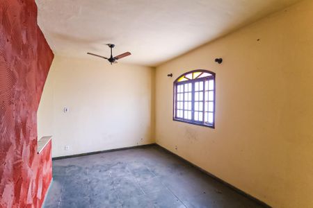 Sala de casa para alugar com 2 quartos, 100m² em Pilares, Rio de Janeiro