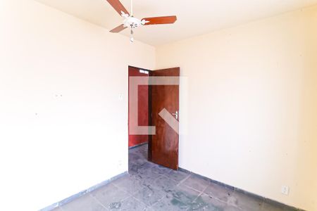 Casa à venda com 200m², 6 quartos e 2 vagasQuarto