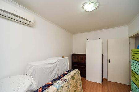 Casa à venda com 265m², 3 quartos e 4 vagas Casa à venda com 265m², 3 quartos e 4 vagasQuarto 1