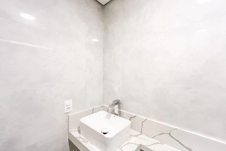 Apartamento à venda com 38m², 2 quartos e sem vagaBanheiro