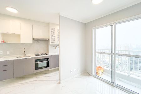 Sala/Cozinha de apartamento à venda com 2 quartos, 38m² em Barra Funda, São Paulo
