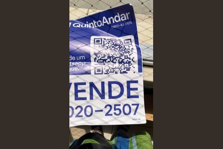 Apartamento à venda com 60m², 2 quartos e 1 vagaPlaquinha