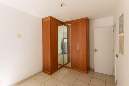 Apartamento à venda com 60m², 2 quartos e 1 vagaQuarto 2