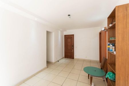 Sala de apartamento à venda com 2 quartos, 60m² em Imperial de São Cristóvão, Rio de Janeiro