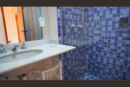 Apartamento à venda com 85m², 2 quartos e sem vaga Apartamento à venda com 85m², 2 quartos e sem vagaBanheiro1