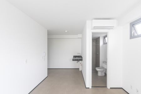 Studio à venda com 28m², 1 quarto e sem vaga Studio à venda com 28m², 1 quarto e sem vagaStudio