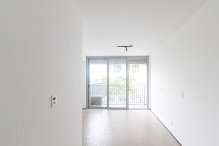 Studio à venda com 28m², 1 quarto e sem vaga Studio à venda com 28m², 1 quarto e sem vagaStudio