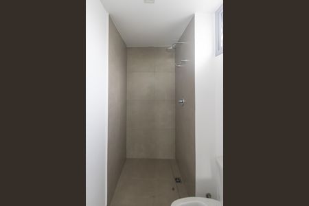 Studio à venda com 28m², 1 quarto e sem vaga Studio à venda com 28m², 1 quarto e sem vagaBanheiro