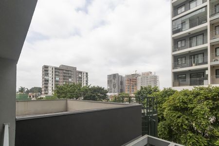 Studio à venda com 28m², 1 quarto e sem vaga Studio à venda com 28m², 1 quarto e sem vagaVaranda