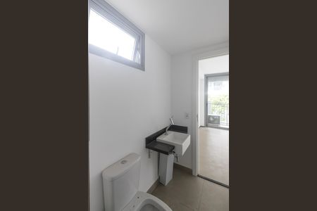 Studio à venda com 28m², 1 quarto e sem vaga Studio à venda com 28m², 1 quarto e sem vagaBanheiro