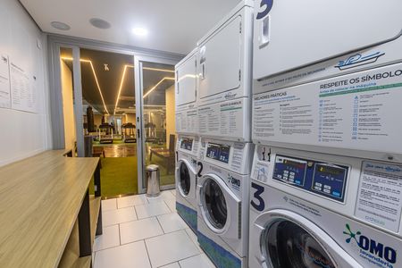 Studio à venda com 28m², 1 quarto e sem vaga Studio à venda com 28m², 1 quarto e sem vagaLavanderia