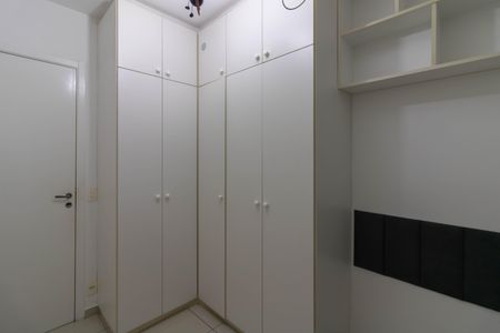 Apartamento à venda com 57m², 3 quartos e 1 vagaQuarto 2