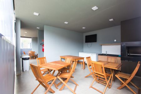 Apartamento para alugar com 42m², 2 quartos e sem vagaÁrea comum - Churrasqueira