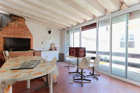 Casa para alugar com 120m², 2 quartos e 2 vagas Casa para alugar com 120m², 2 quartos e 2 vagasÁrea de lazer