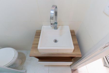 Casa para alugar com 120m², 2 quartos e 2 vagas Casa para alugar com 120m², 2 quartos e 2 vagasBanheiro de serviço