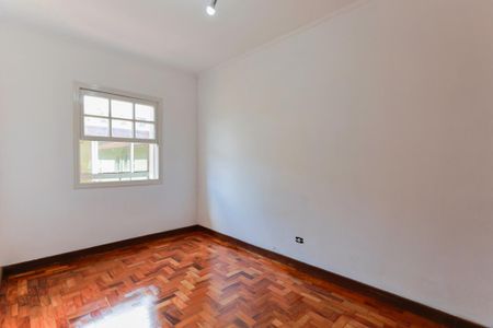 Casa para alugar com 120m², 2 quartos e 2 vagas Casa para alugar com 120m², 2 quartos e 2 vagasQuarto 2