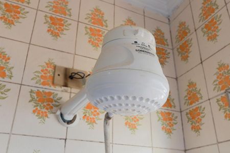 Casa para alugar com 120m², 2 quartos e 2 vagas Casa para alugar com 120m², 2 quartos e 2 vagasBanheiro