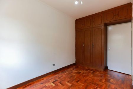 Casa para alugar com 120m², 2 quartos e 2 vagas Casa para alugar com 120m², 2 quartos e 2 vagasQuarto 2
