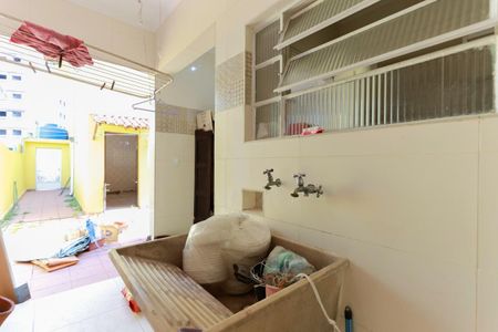Casa para alugar com 120m², 2 quartos e 2 vagas Casa para alugar com 120m², 2 quartos e 2 vagasÁrea de serviço