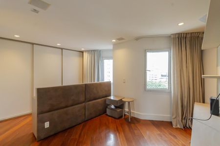 Apartamento para alugar com 250m², 3 quartos e 3 vagas Apartamento para alugar com 250m², 3 quartos e 3 vagasSuíte 1