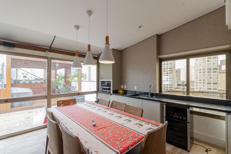 Apartamento para alugar com 250m², 3 quartos e 3 vagas Apartamento para alugar com 250m², 3 quartos e 3 vagasÁrea gourmet