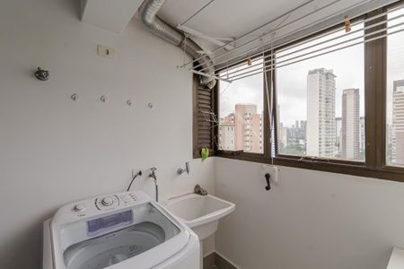 Apartamento para alugar com 250m², 3 quartos e 3 vagasÁrea de Serviço