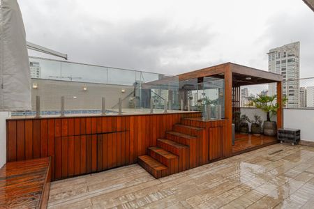 Apartamento para alugar com 250m², 3 quartos e 3 vagas Apartamento para alugar com 250m², 3 quartos e 3 vagasPiscina Privativa