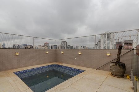 Apartamento para alugar com 250m², 3 quartos e 3 vagas Apartamento para alugar com 250m², 3 quartos e 3 vagasPiscina Privativa