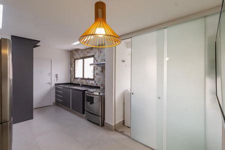 Apartamento para alugar com 250m², 3 quartos e 3 vagas Apartamento para alugar com 250m², 3 quartos e 3 vagasCozinha