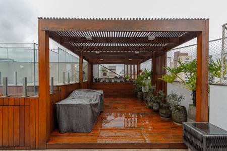 Apartamento para alugar com 250m², 3 quartos e 3 vagas Apartamento para alugar com 250m², 3 quartos e 3 vagasPiscina Privativa