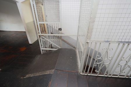 Casa para alugar com 346m², 7 quartos e 3 vagasHall