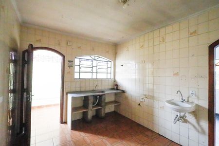 Casa para alugar com 346m², 7 quartos e 3 vagasCozinha 