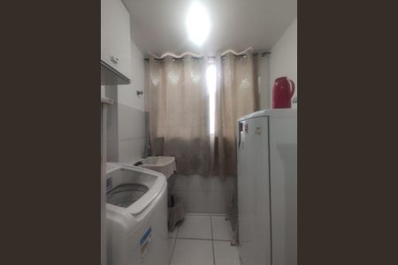 Área de serviço de apartamento para alugar com 2 quartos, 47m² em Jardim Guanabara, Belo Horizonte