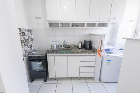 Apartamento para alugar com 47m², 2 quartos e 2 vagas Apartamento para alugar com 47m², 2 quartos e 2 vagascozinha